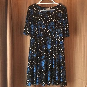 Midi black/blue/white dress. Great condition!